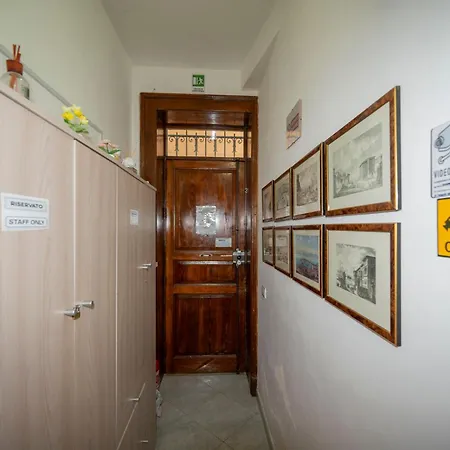 Don Mimi L'affittacamere *